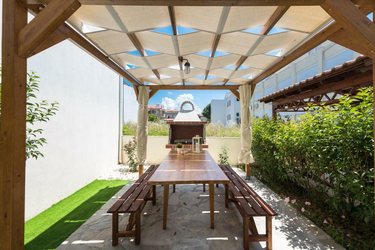 Nikiti Maisonette On The Beach By Luxlikehome Nikiti (Sithonia) Dış mekan fotoğraf